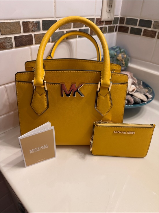 Michael Kors Handbags - Michael Kors Yellow Leather Satchel with Zip Card Case
